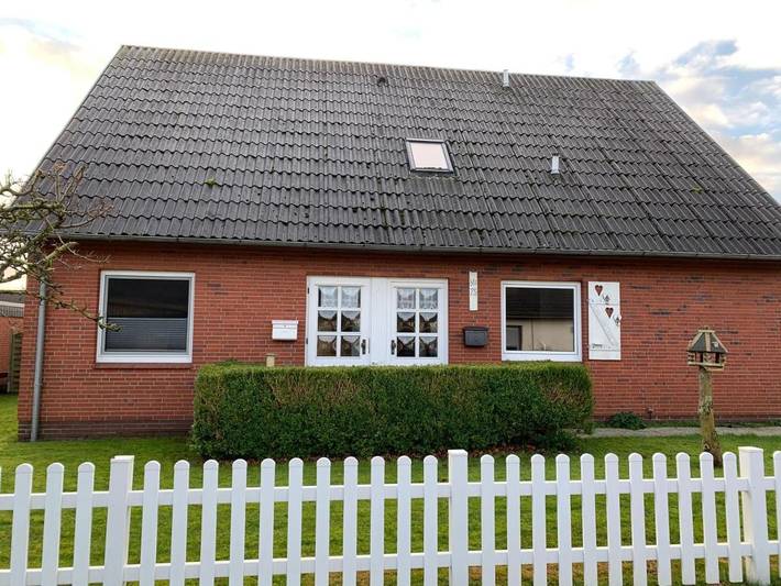 Ferienwohnung für 7 Personen, mit Terrasse und Ausblick in Uphusum