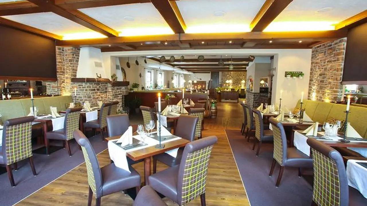 Einzelzimmer für 1 Person (10 m²) in Löf in Burg Eltz, Löf