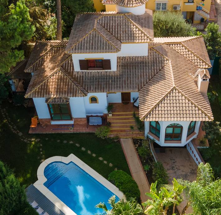Casa rural para 12 personas, con terraza y jardín en Alhaurín de la Torre - 2