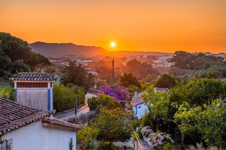 Maison d’hôte pour 2 personnes, avec jardin et vue dans Rio de Mouro