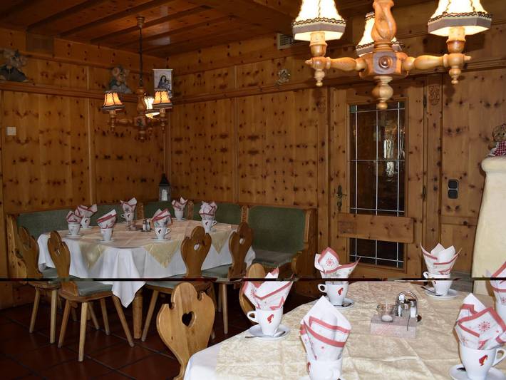 Hotel für 2 Personen, mit Balkon und Garten sowie Sauna in Oberndorf in Tirol - 4