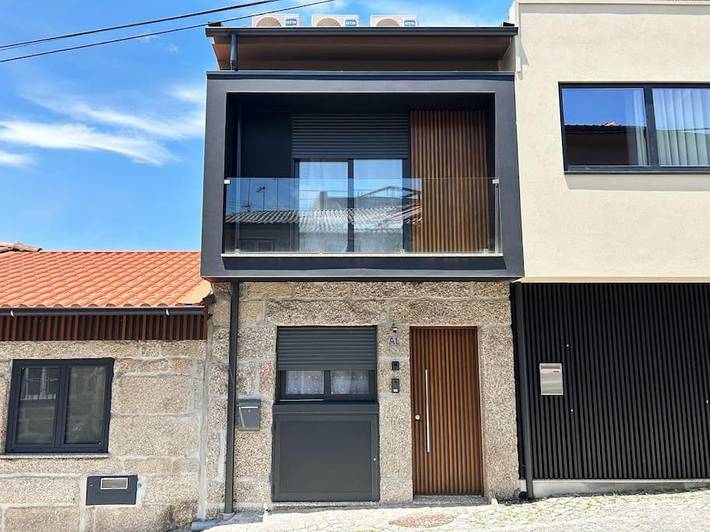 Apartamento de férias para 4 pessoas, com vista e varanda em Guimarães