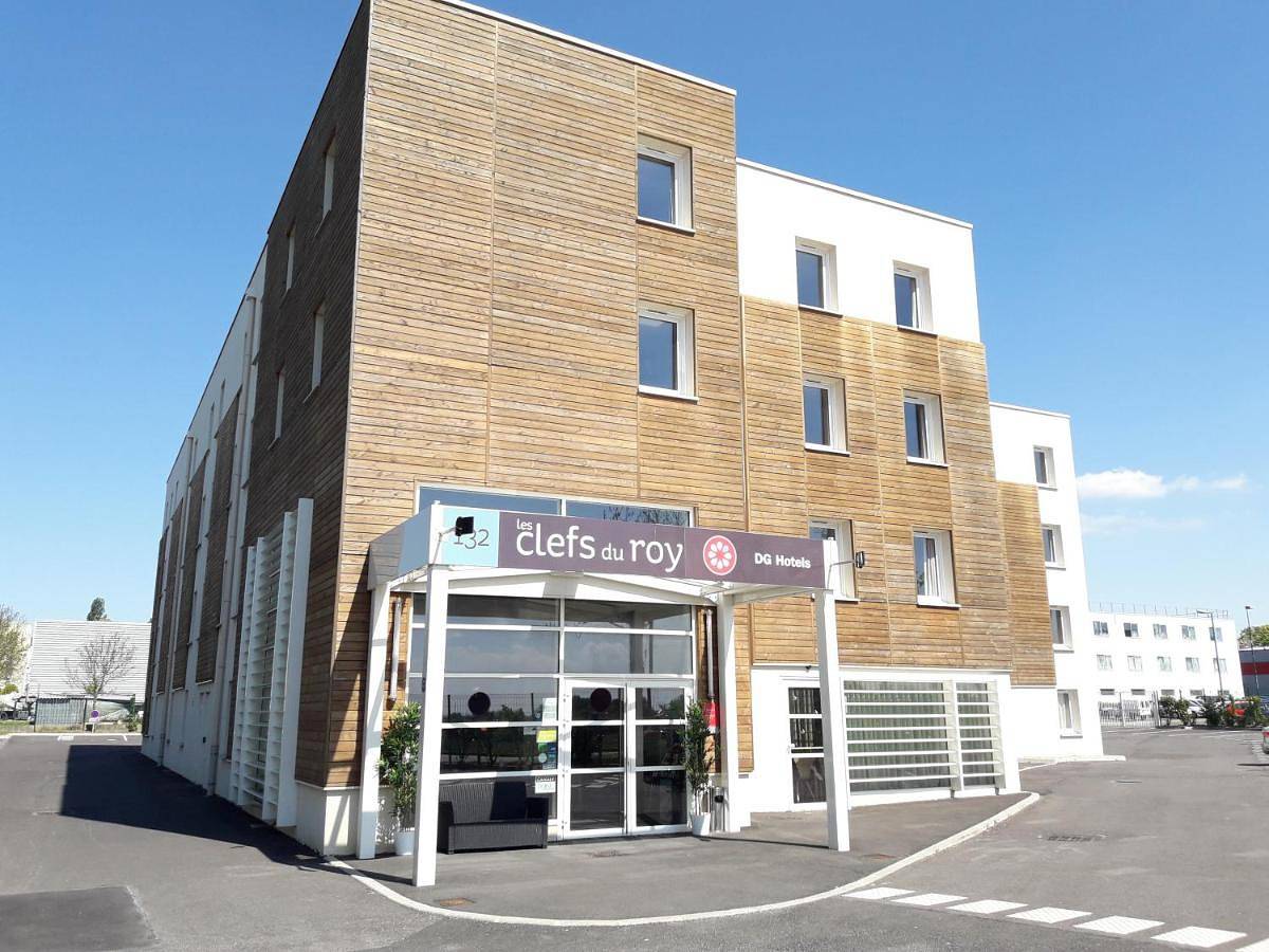 Les Clefs du Roy by Popinns in Buc, Yvelines