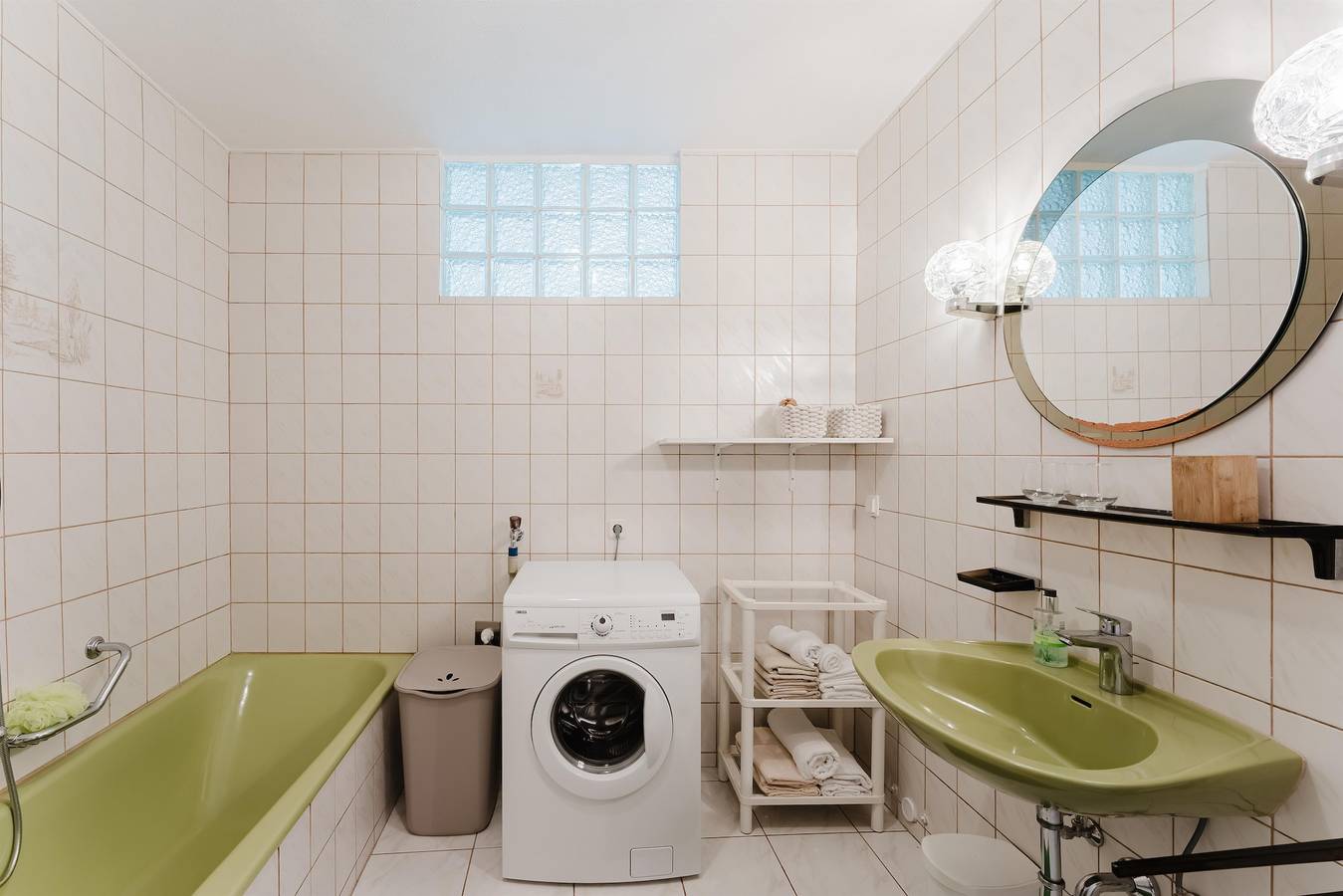 Tweepersoonskamer, toilet en bad/douche gescheiden, foto 15