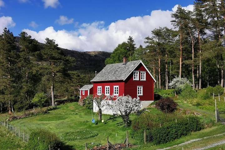 Ferienhaus für 9 Personen, mit Terrasse und Garten sowie Ausblick