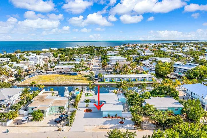 Vacation house for 8 people, with yard in Florida Keys