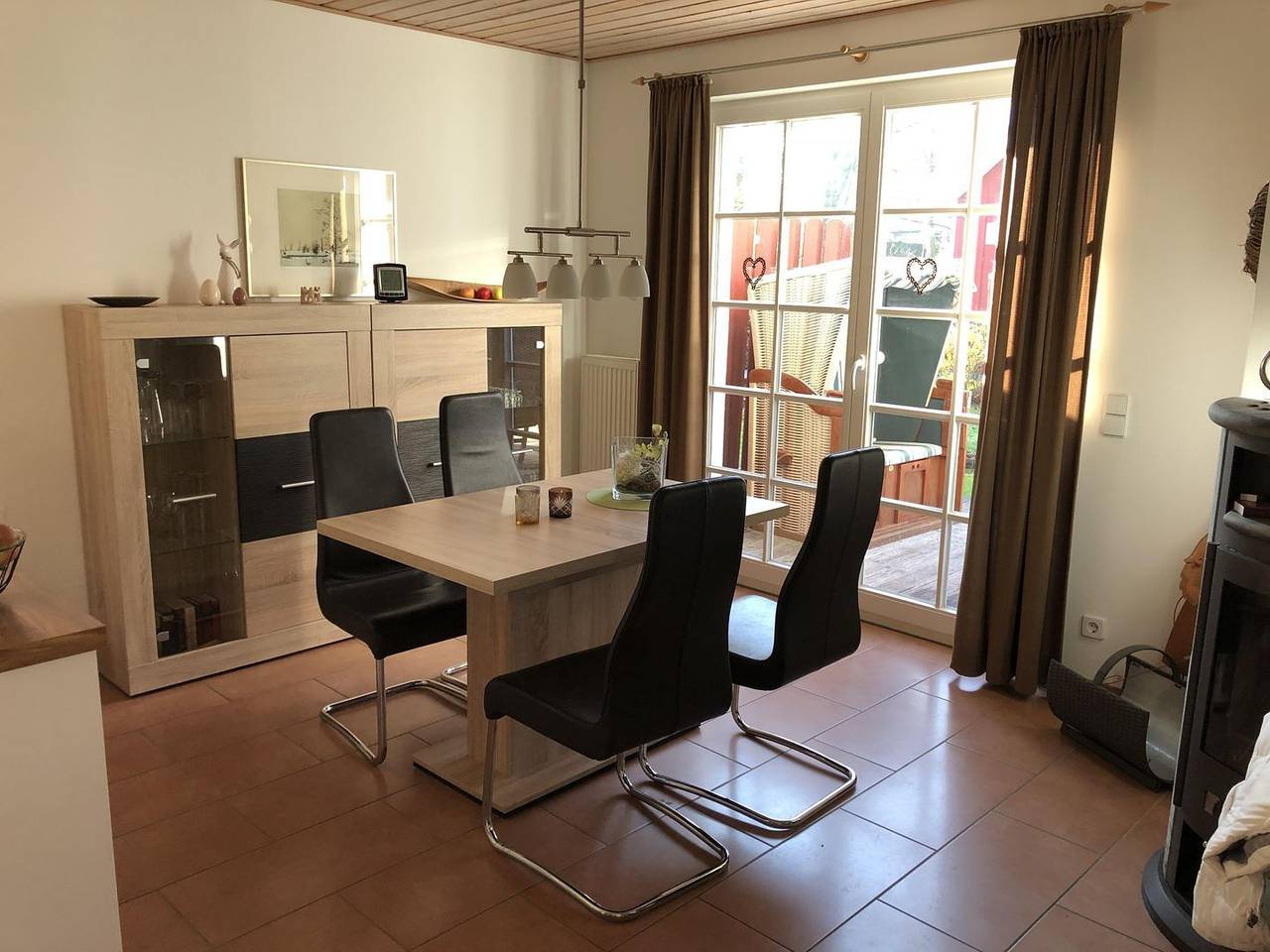 Ganze Wohnung, Schöne Erdgeschoßwohnung Kajüte 19 in Toplage in Greetsiel, Krummhörn