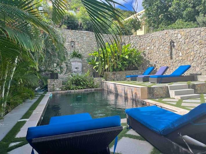 Vakantieappartement voor 2 personen, with terras and zwembad as well as tuin op Sint Maarten