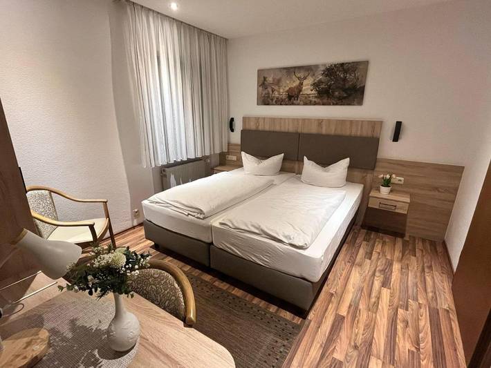 Hotel für 3 Personen, mit Terrasse und Ausblick in Hallerndorf