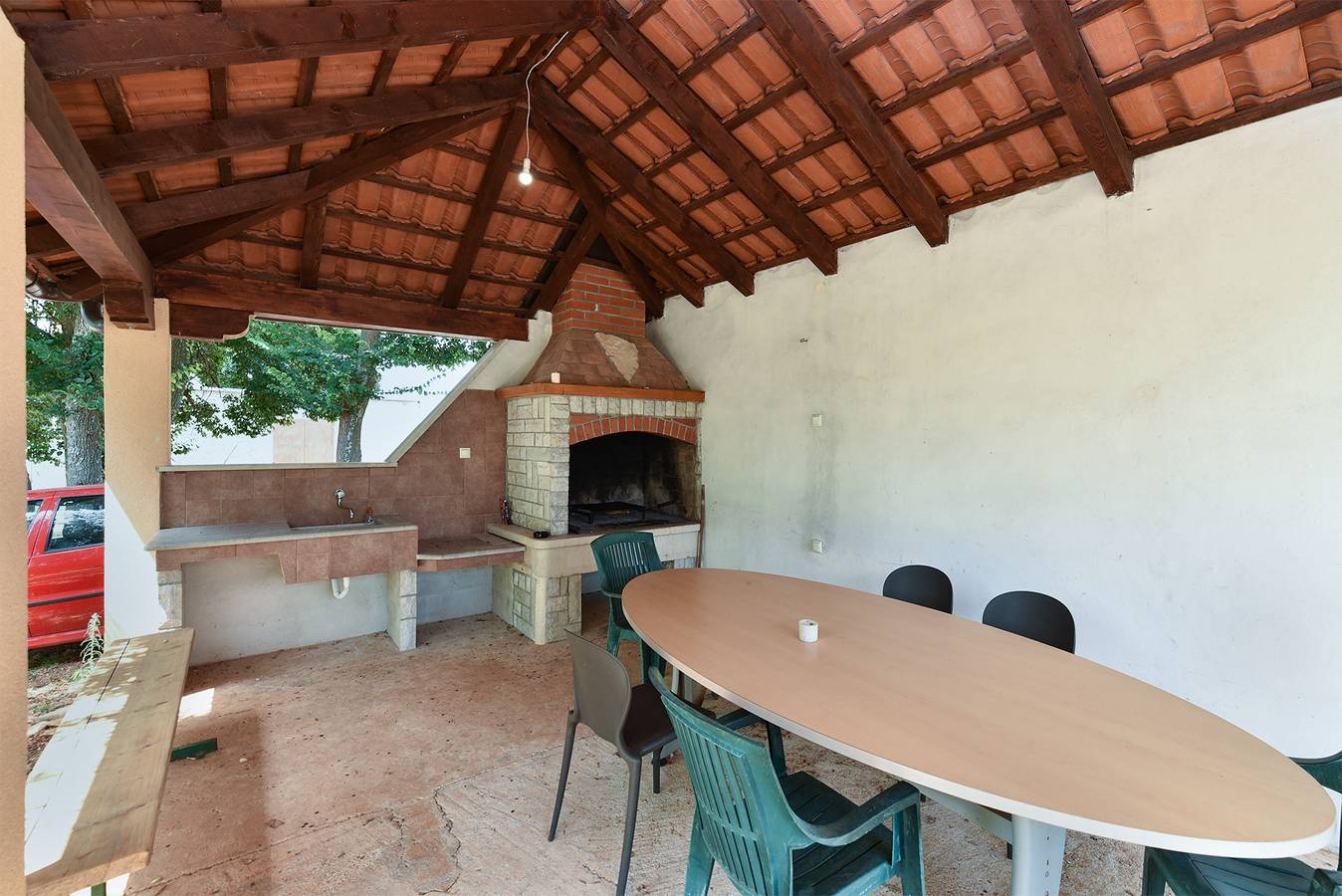 Ganze Wohnung, Ferienwohnung für 6 Personen mit Balkon in Muntic, Südküste Istrien