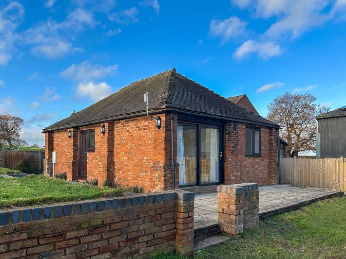 Cottage for 4 people, with garden in Stafford