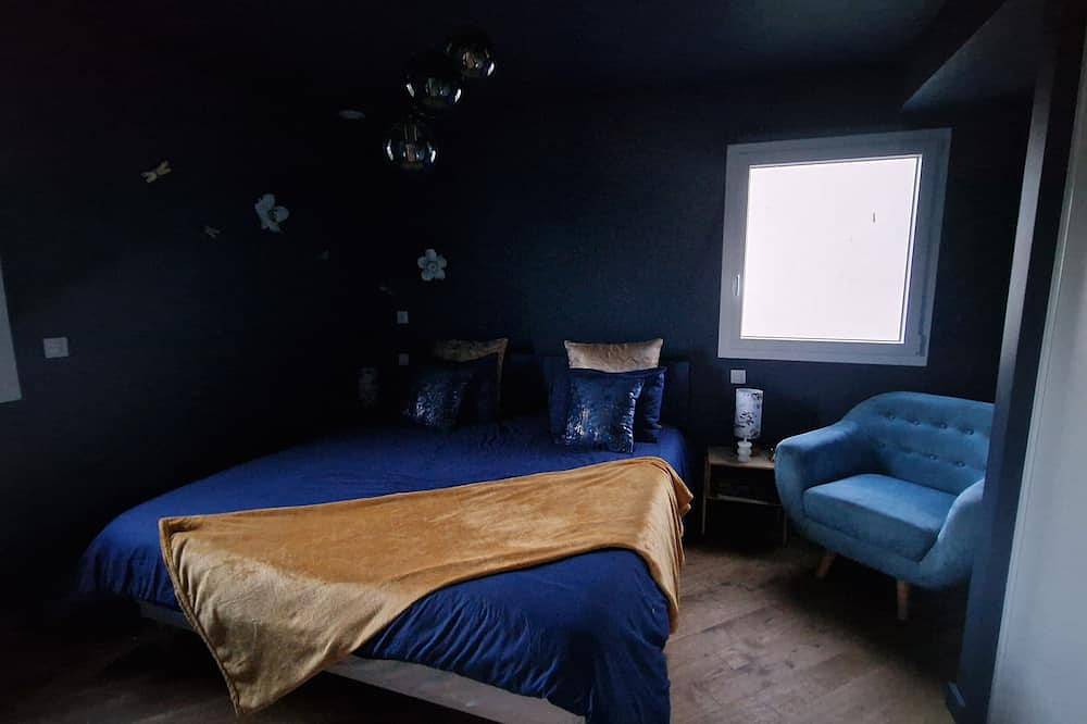 Villa mit Pool und jacuzzi 50 Meter vom Meer entfernt in Bretteville-sur-Ay, Coutances und Umgebung