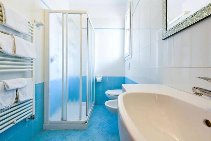 Chambre d’hôte pour 2 personnes, avec balcon à Sirmione - 4