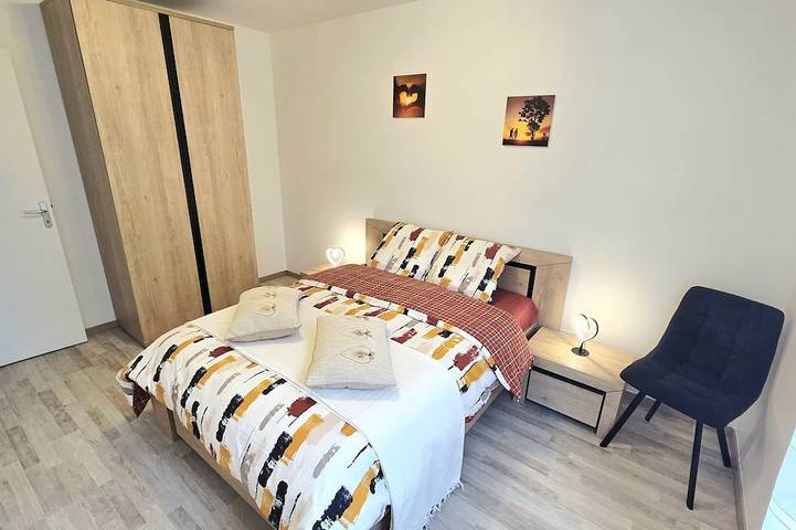 Ganze Wohnung, Maya's Apartment - 4 people in Saint-Priest, Lyon und Umgebung
