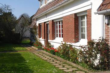 Location de vacances pour 6 personnes, avec jardin à Berneval-le-Grand