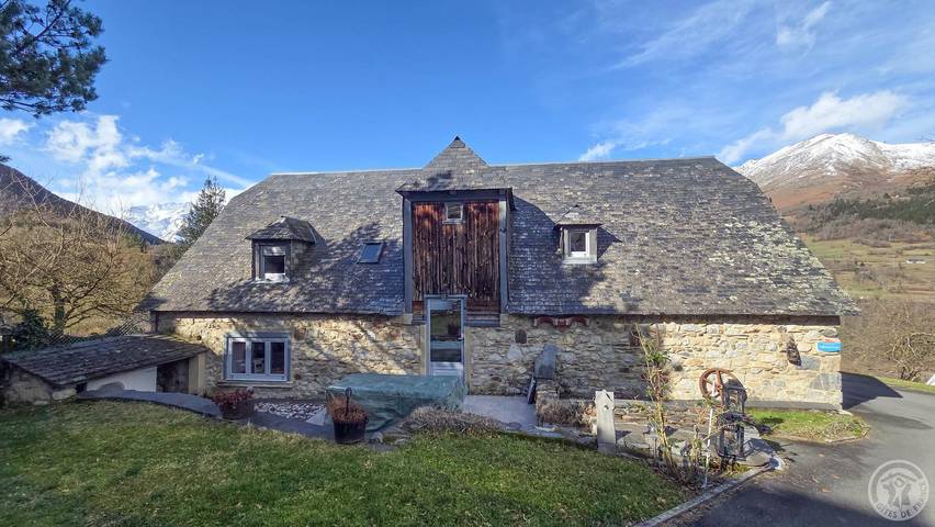 Gîte pour 8 personnes, avec jardin