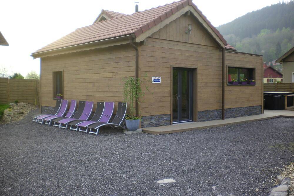 Chalet 120M & Spa +Linge in Sapois, Parc naturel régional des Ballons des Vosges