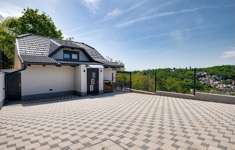 Ferienhaus für 6 Personen, mit Pool und Whirlpool sowie Sauna und Terrasse in Zagreb - 2