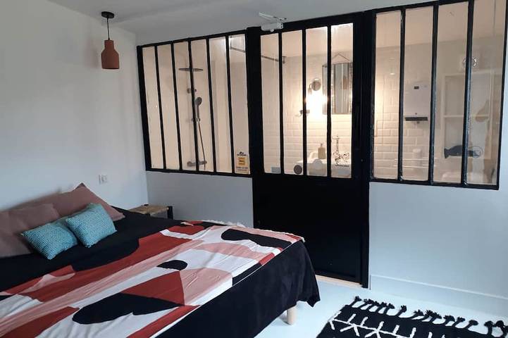 Location de vacances pour 6 personnes, avec terrasse et jardin à Marcillac-Saint-Quentin - 4