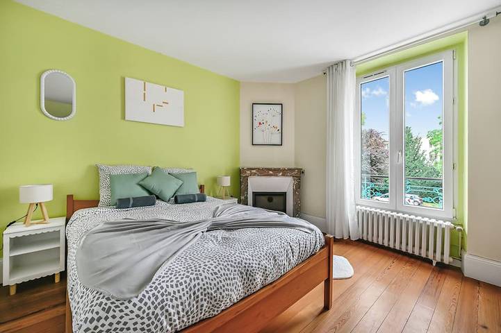 Location de vacances pour 10 personnes, avec jacuzzi à Noisy-le-Grand - 3