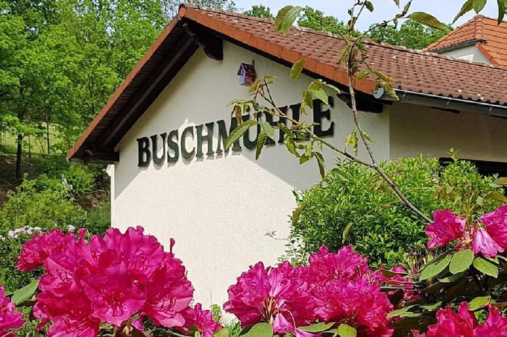 Ganze Wohnung, Ferienwohnung Meisenkasten - Biohof Buschmühle in Königsfeld, Chemnitz und Umgebung