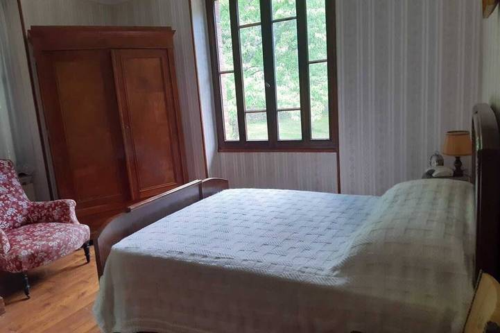 Villa pour 8 personnes, avec jardin et terrasse dans l' Aveyron - 2