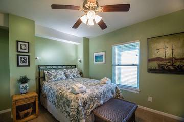 Vacation House for 13 Guests in Corpus Christi, Mustang Island, Picture 1