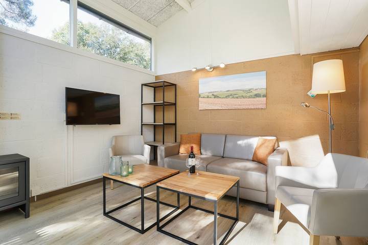 Ferienhaus für 4 Personen, mit Terrasse und Balkon/Terrasse