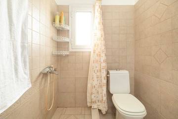 Mobile Home for 4 People in Aegina, Attica region, Photo 4