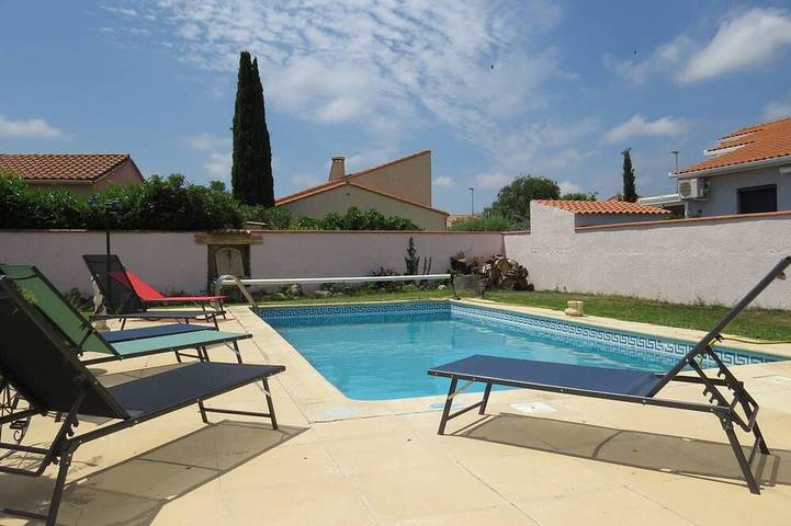 Villa for 6 people, with garden - 1