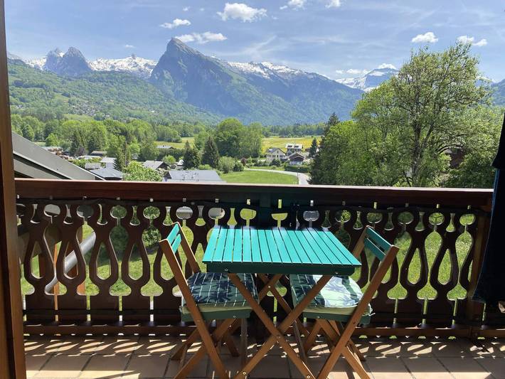 Location de vacances pour 6 personnes, avec balcon à Morillon