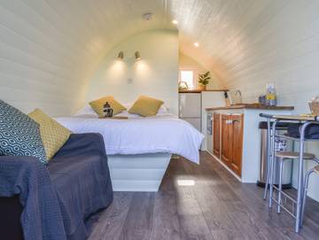 Glamping for 2 People in North West England, Lancashire, Photo 3
