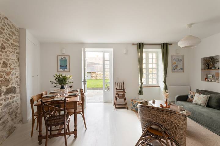 Location de vacances pour 6 personnes, avec jardin et terrasse, animaux acceptés à Saint-Briac-sur-Mer - 2