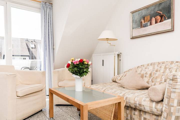 Ganze Wohnung, Gemütliche Ferienwohnung im 1 Og in ruhiger Lage in Wenningstedt in Wenningstedt, Sylt