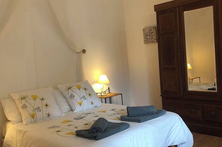 Location de vacances pour 5 personnes, avec sauna ainsi que piscine et jardin à Grand-Brassac - 3