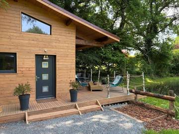 Gîte pour 5 personnes, avec vue ainsi que vue sur le lac et jardin, animaux acceptés à Étival-Clairefontaine
