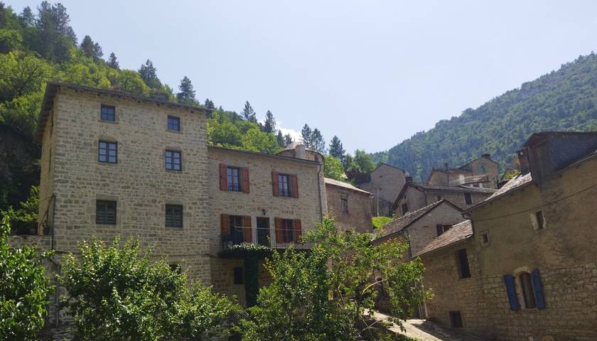 Gîte pour 10 personnes, avec jardin et balcon dans les Gorges du Tarn - 2
