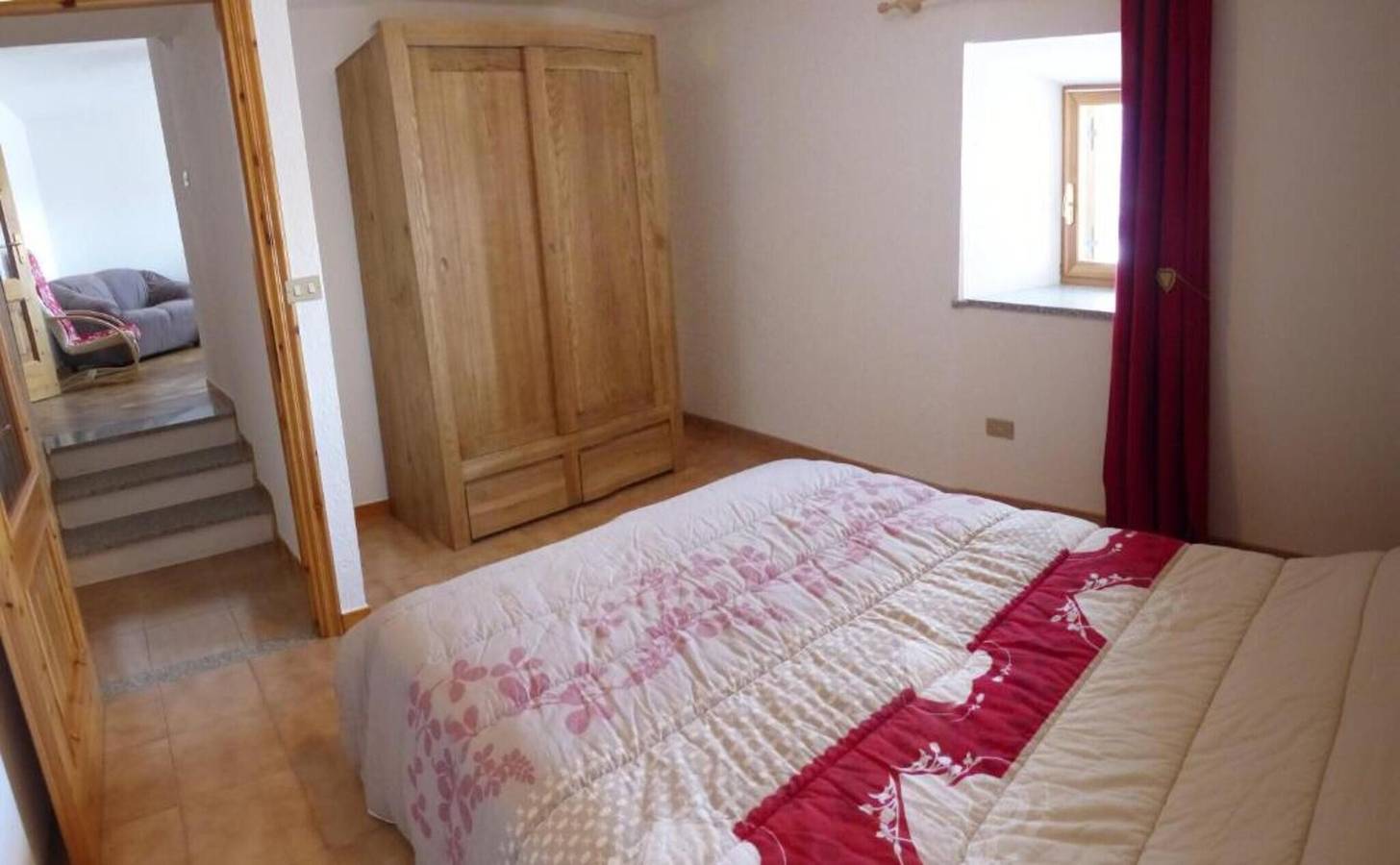 Ganze Wohnung, Ferienwohnung 'Bilocale Vista Monte Bianco' mit Bergblick, Gemeinschaftsgarten und Balkon in Ozein, Comune di Aymavilles
