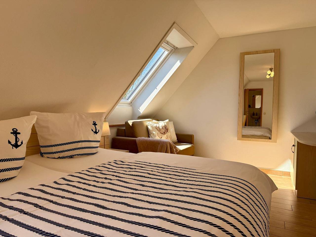 Ganze Wohnung, Gemütliches Studio in der Pension vorm Darß in Neu Hirschburg, Ribnitz-Damgarten