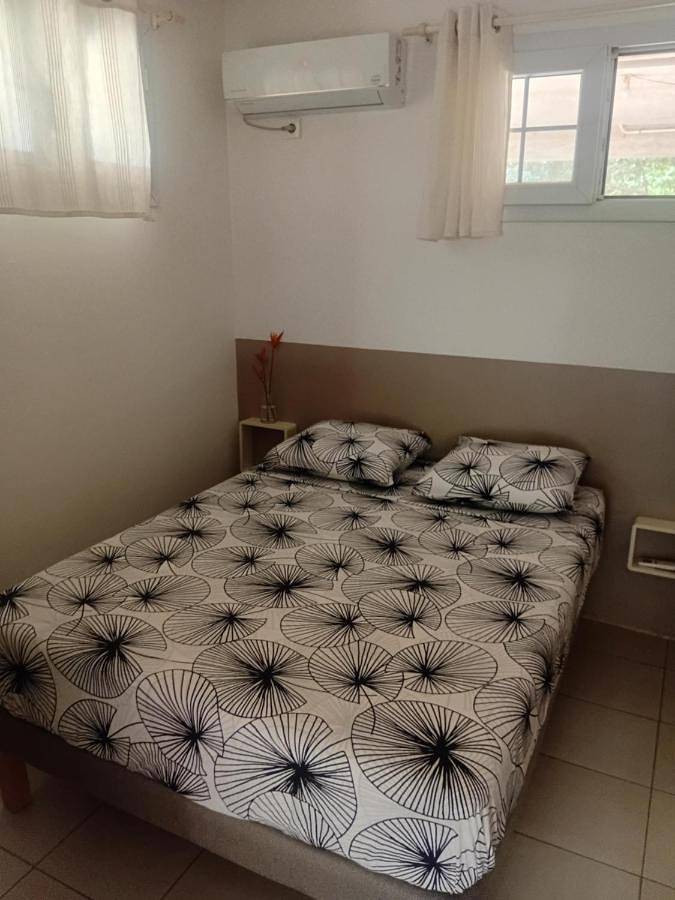 Gîte pour 2 personnes, avec jardin et terrasse dans Anse Figuier - 3