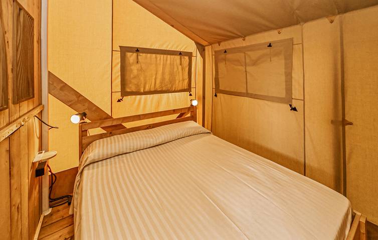 Appartement de vacances entier, Charmant appartement avec piscine et cuisine près de Pescia Romana - à 2 km du centre-ville in Montalto di Castro, Province de Viterbo