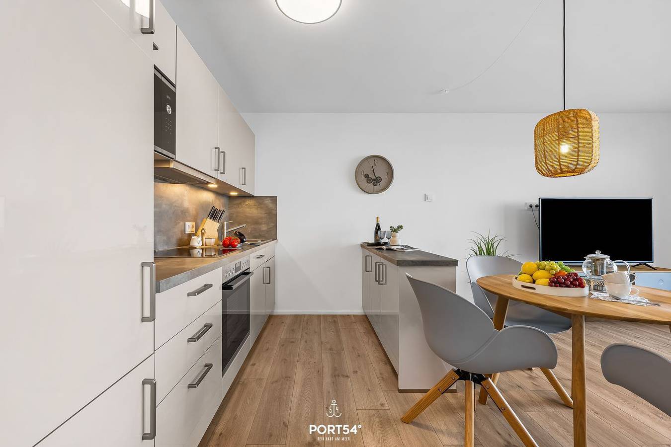 Ganze Wohnung, St. Tropez - 2. Stock, Balkon, Hafenblick, eigener Parkplatz, Waschmaschine in Olpenitz, Kappeln