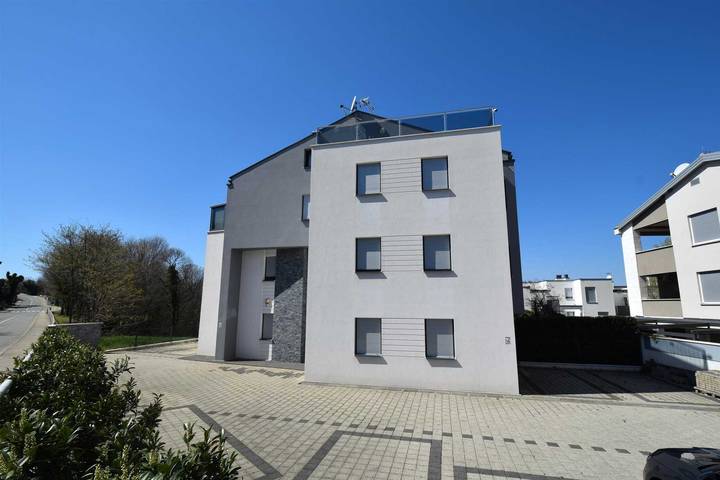 Ferienwohnung für 4 Personen, mit Balkon in Njivice