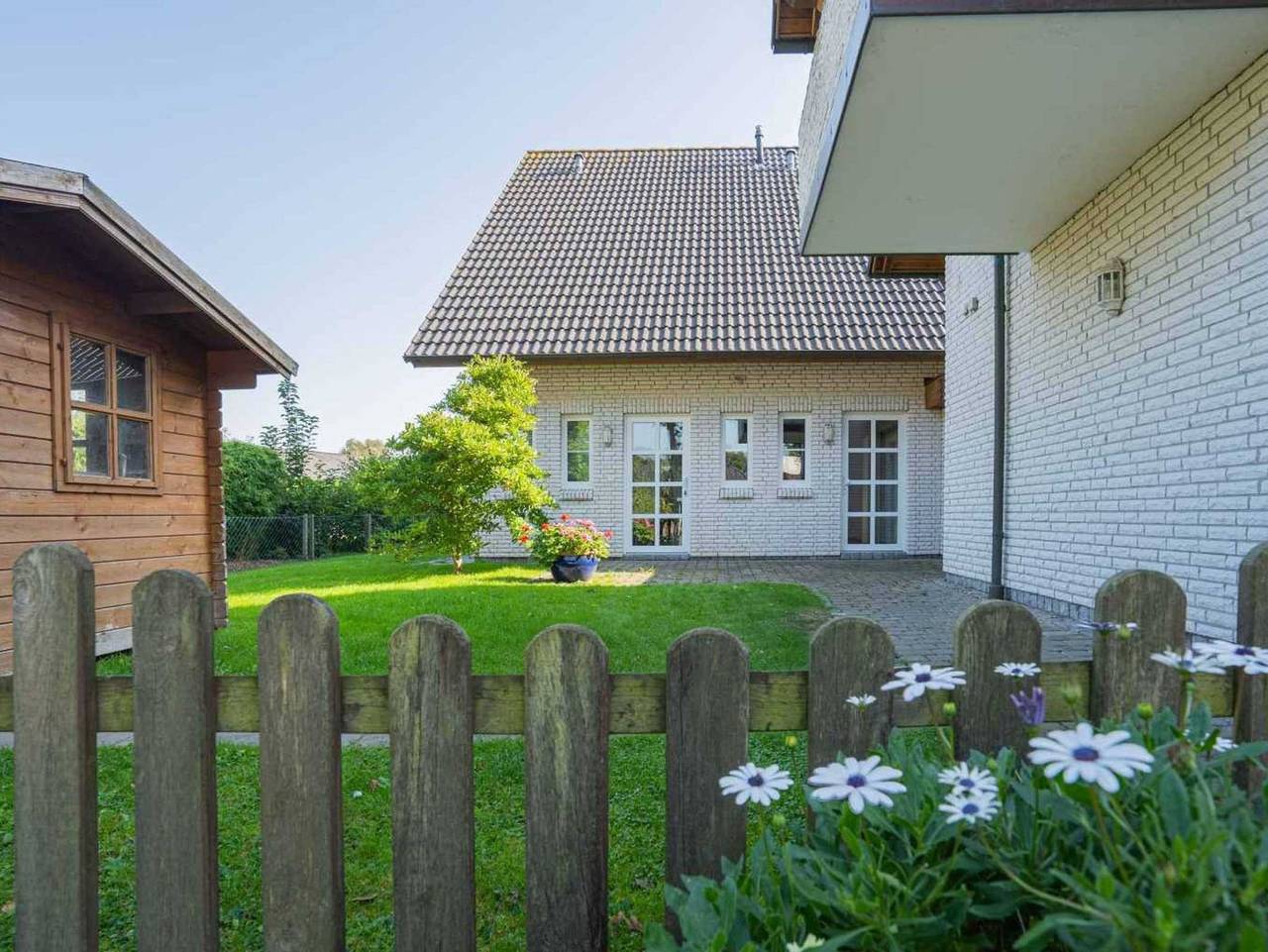 Ganze Ferienwohnung, Haus Zur Sonnenseite - Wohnung 2 Dörte in Garding, Eiderstedt