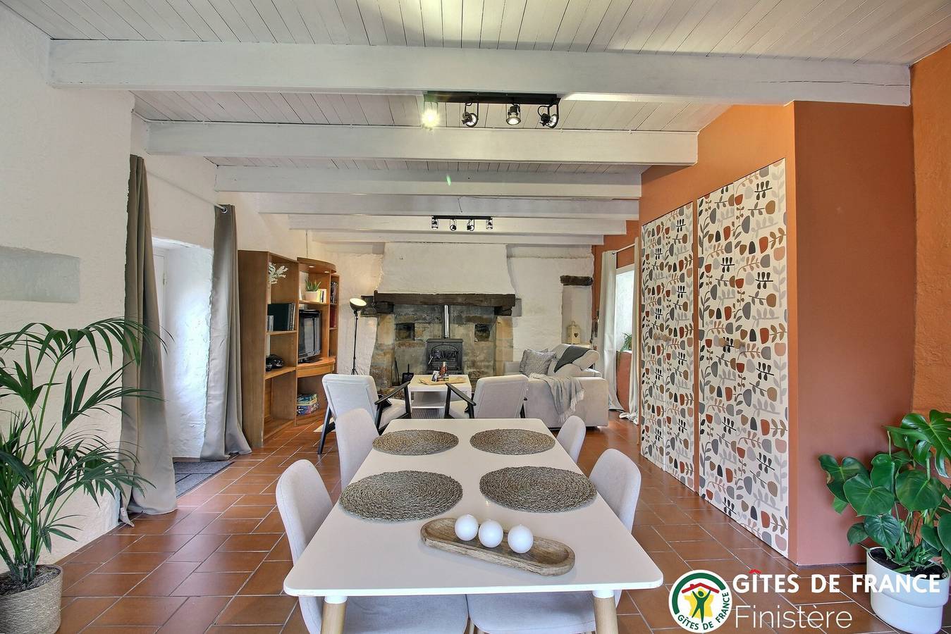 Maen Melen Bras in Logonna-Daoulas, Brest region