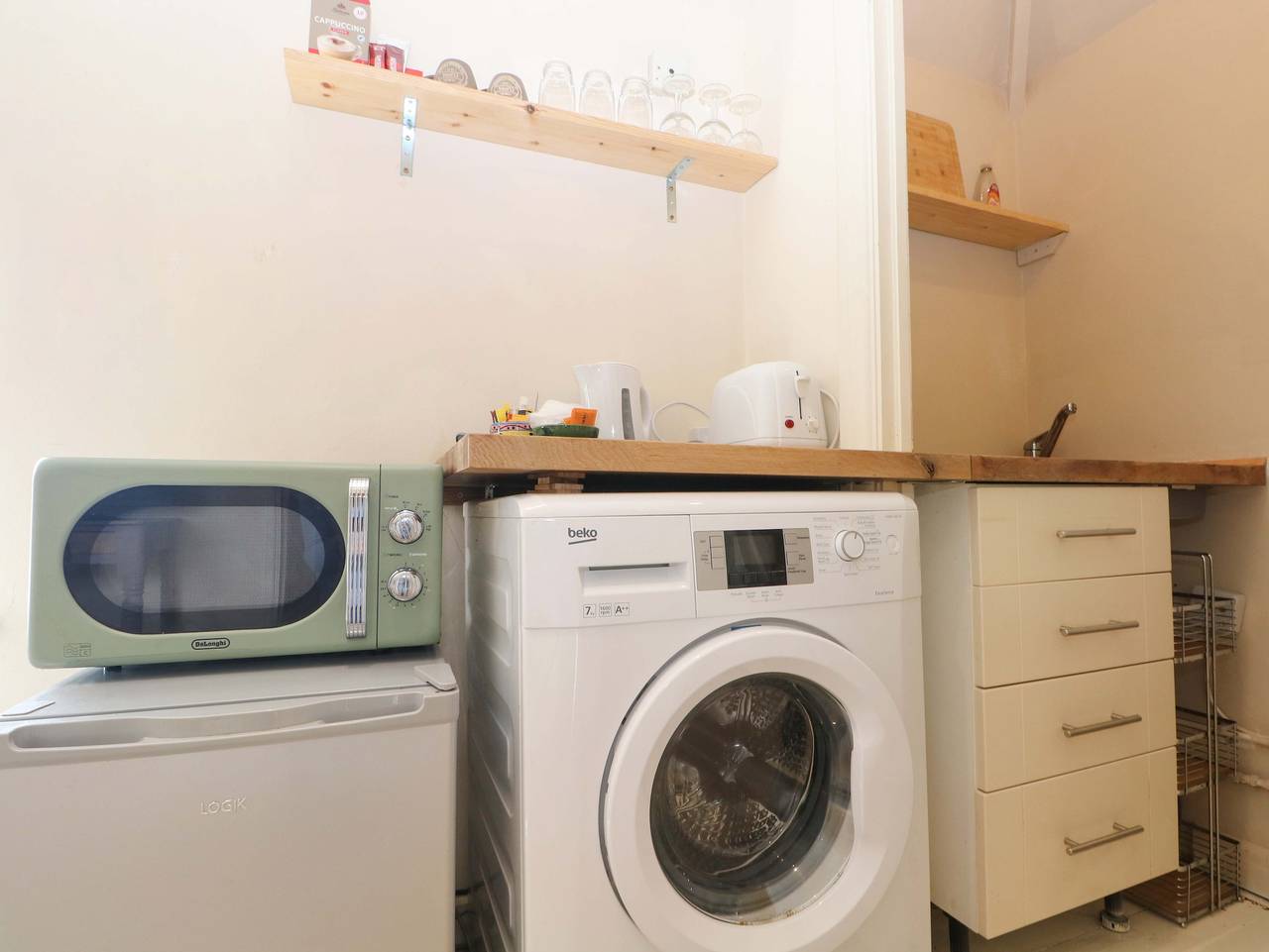 Entire apartment, Daisy Cottage in Dorking, Surrey