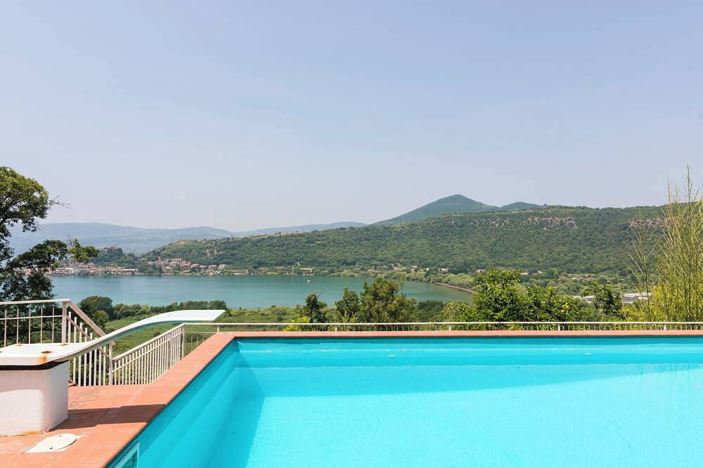 Miralago in Trevignano Romano, Braccianosee