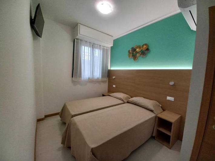 Location de vacances pour 8 personnes, avec vue et terrasse à Cupra Marittima - 4