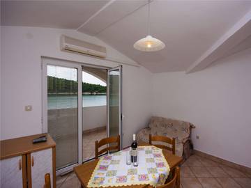 Apartament Wakacyjny dla 4 osoby w Zaboric, Żupania szybenicko-knińska, Zdjęcie 2