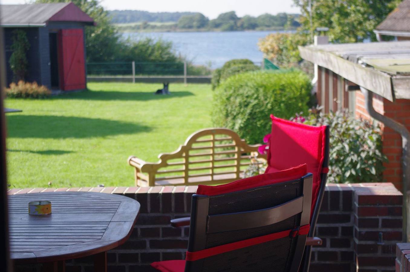 Traumhaus mit Blick auf die Schlei und vollständig eingezäuntem Grundstück in Maasholm, Kappeln & Umgebung